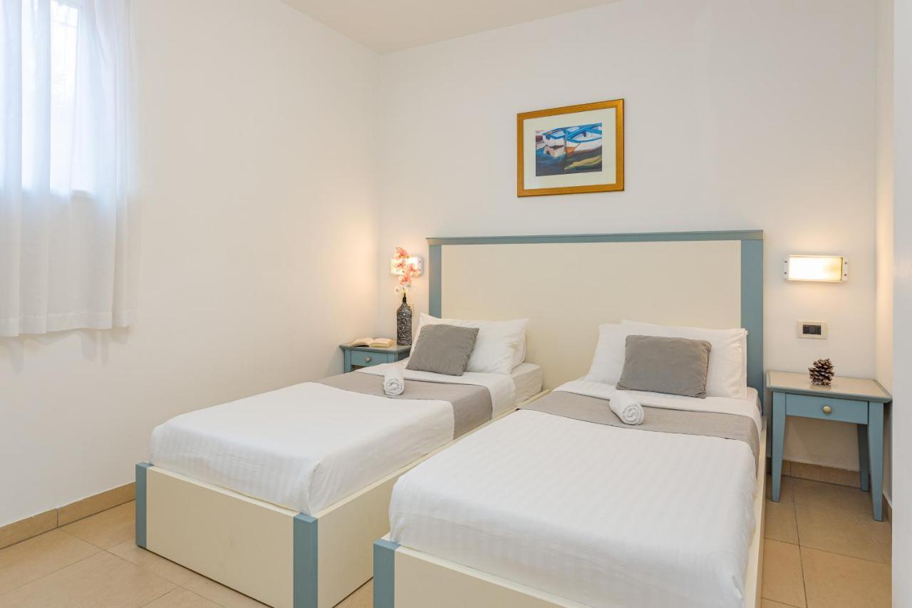 Residence Superior Del Mar Баньоле Екстер'єр фото
