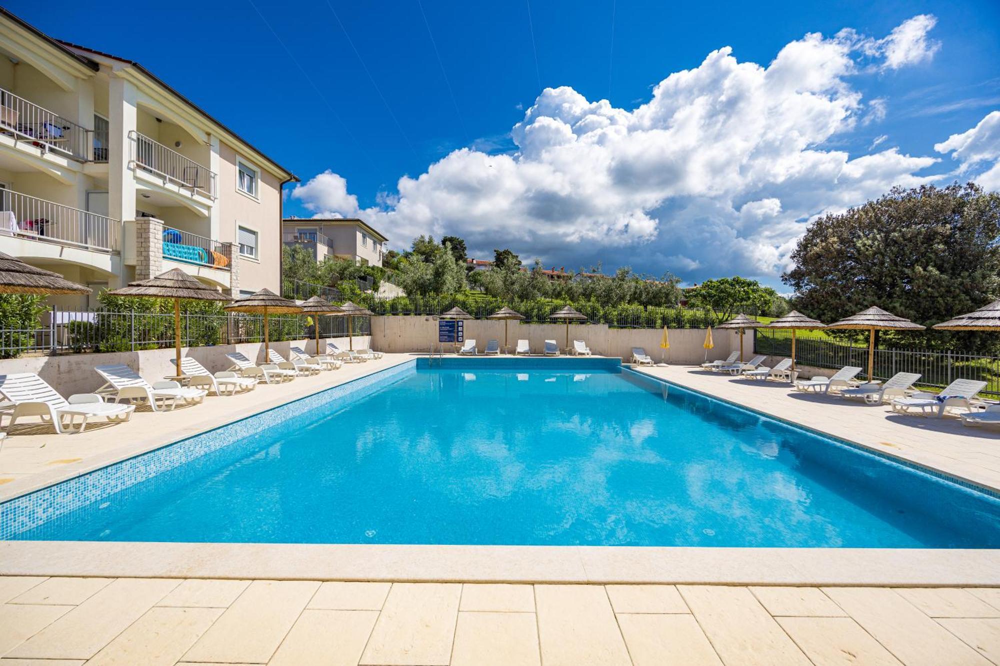 Residence Superior Del Mar Баньоле Екстер'єр фото